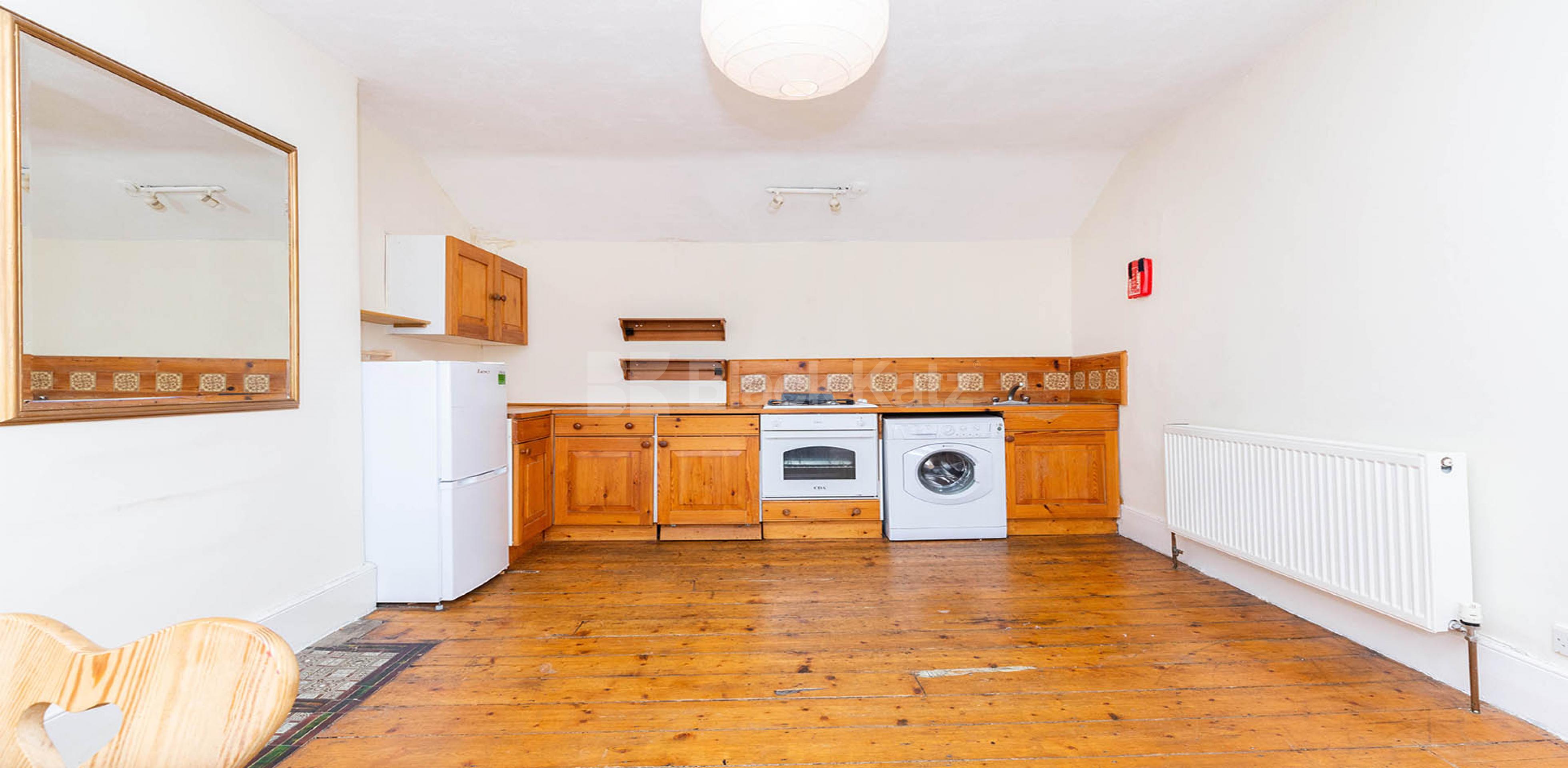 			1 Bedroom, 1 bath, 1 reception Flat			 Northolme Road, HIGHBURY-HIGHBURY FIELDS N5